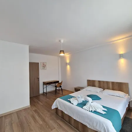 Ferienwohnung Casa Bid Piteşti Exterior foto